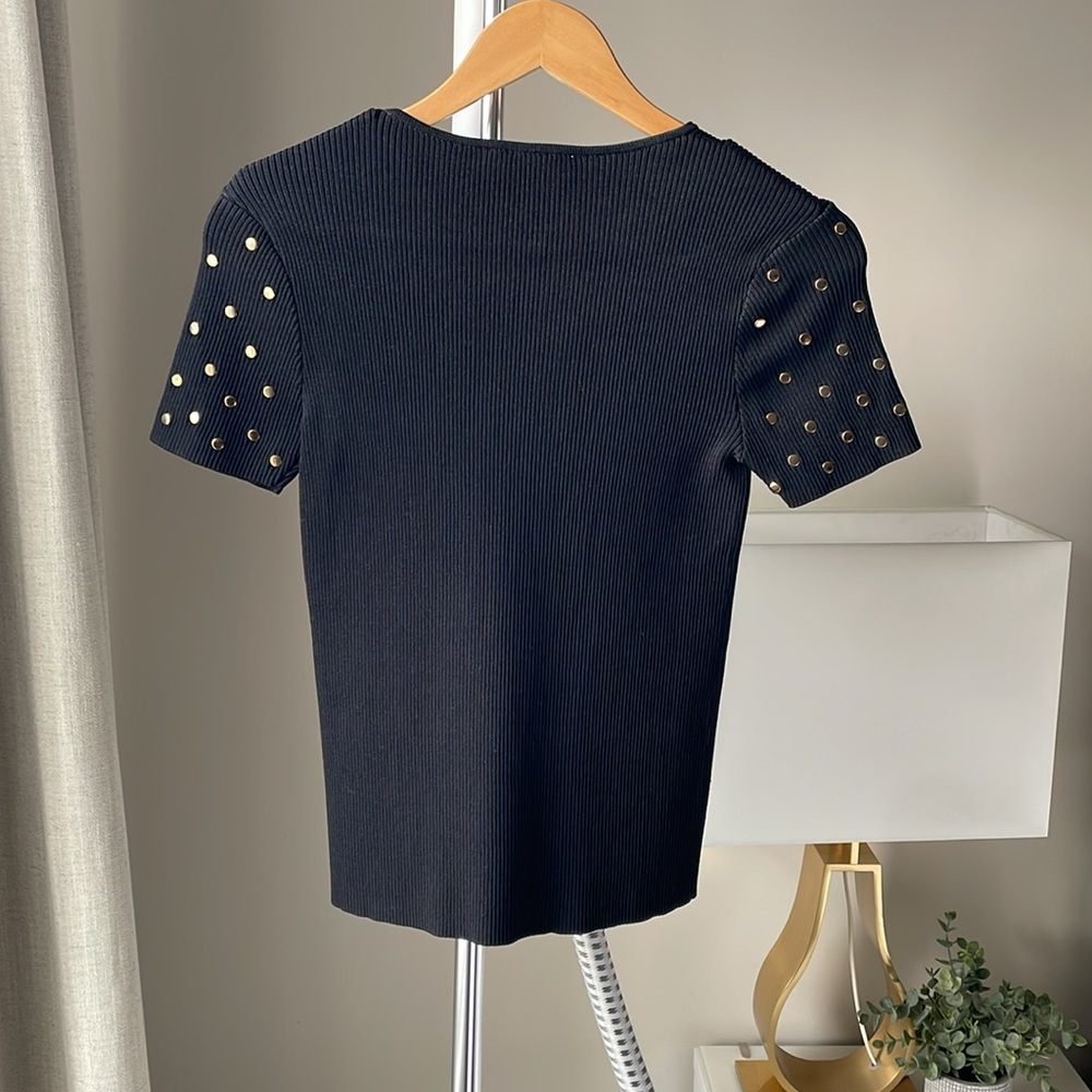 Black Ribbed Top - Picture 3 of 3